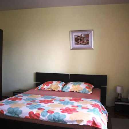 Modern Apartment City Center 2 Букурещ Екстериор снимка